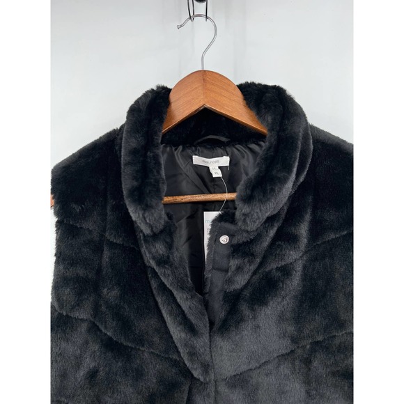 Maurice's black faux fur fully lined button front vest size XL new with tags - Picture 3 of 6